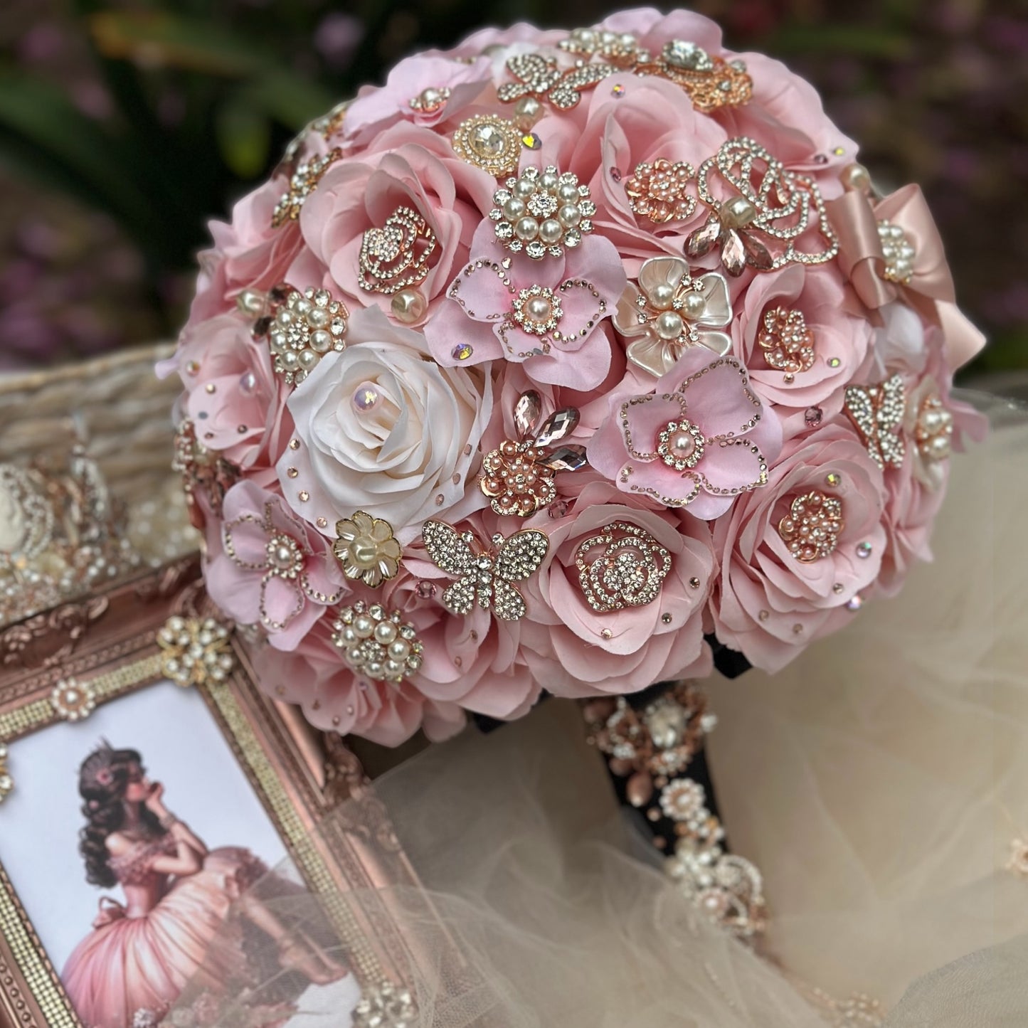 Blush , rose gold bouquet